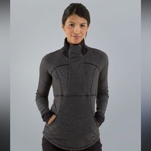 Lululemon Base Runner 1/2 Zip pullover